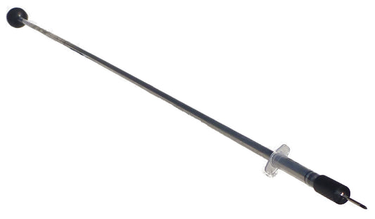 3 mL cage injector for injecting animals through cage apertures.