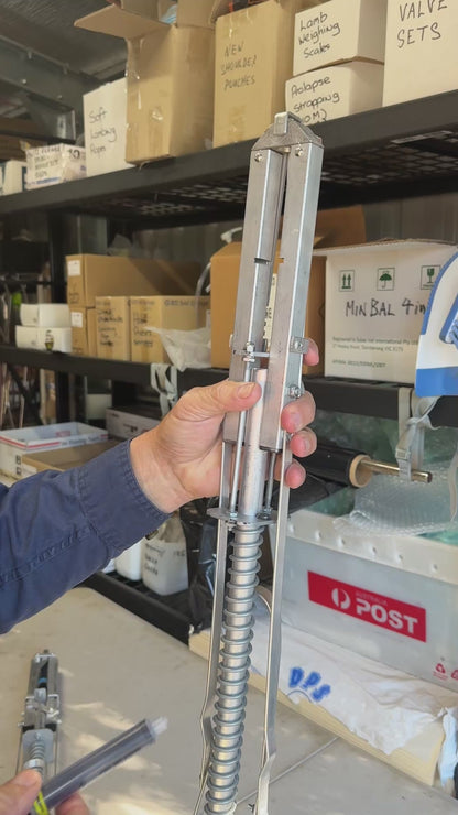 Westergun spring-fired pole injector for livestock